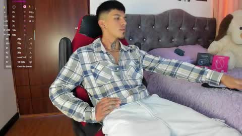 Snapshot of baby_gio chatting on September 21, 5:57 pm OF GxoXabs online show from September 21, 5:57 pm