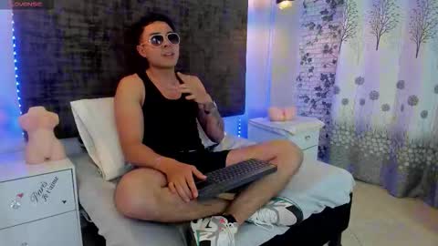 baby West online show from March 18, 11:19 pm