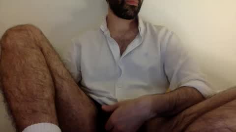 Snapshot of babyhardy chatting on October 1, 11:19 pm Tom A. online show from October 1, 11:19 pm