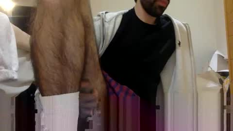 Snapshot of babyhardy chatting on January 5, 11:22 pm Tom A. online show from January 5, 11:22 pm