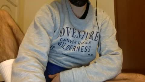 Snapshot of babyhardy chatting on December 2, 11:16 pm Tom A. online show from December 2, 11:16 pm