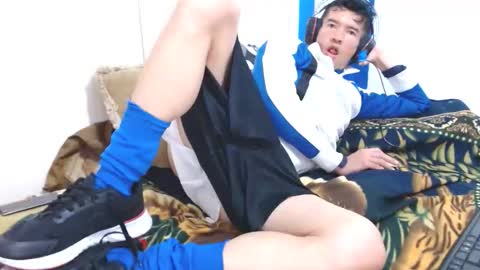 Snapshot of babyjhony chatting on September 15, 6:15 am Jhony Naughty Skater online show from September 15, 6:15 am