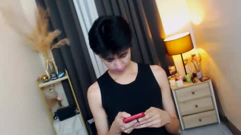 call me james online show from November 14, 7:48 pm