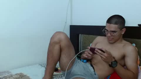 sebas online show from May 9, 3:18 am