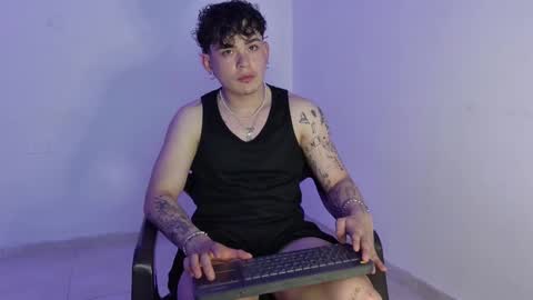 bad_vegitta online show from October 8, 8:46 pm