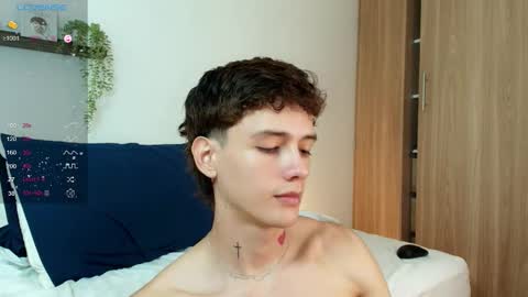 jhojan online show from December 5, 9:33 pm