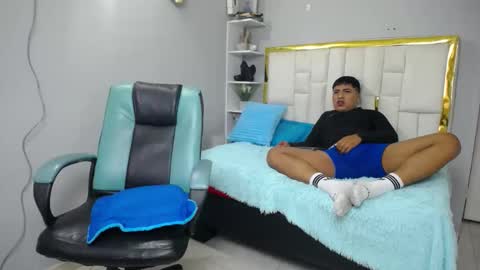 JUAN online show from May 2, 11:57 am