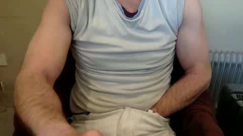 Snapshot of baddydaddyatwork1 chatting on September 14, 10:34 pm Tim online show from September 14, 10:34 pm