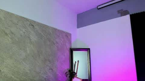 s online show from February 5, 11:39 am