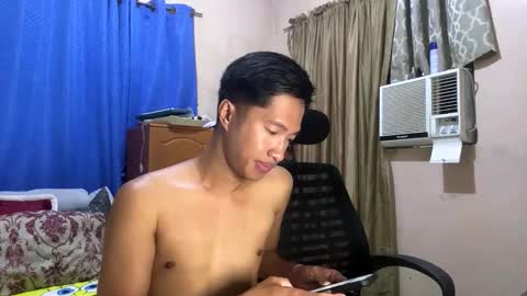 baggage00 online show from April 21, 9:15 am