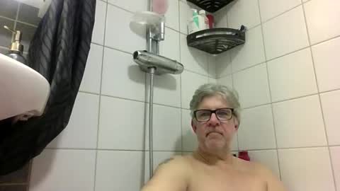 baggelina75 online show from April 6, 6:42 pm