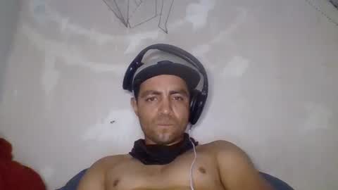 EMMA95 online show from February 6, 9:32 am