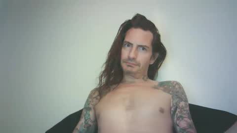 Bailey online show from April 20, 9:50 pm