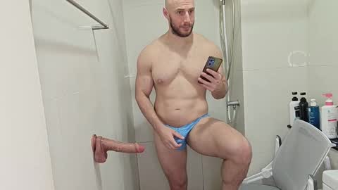 baldyboyy online show from November 4, 11:44 am