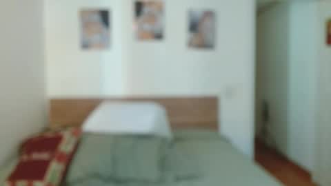 Snapshot of baltazardupont chatting on December 3, 1:32 pm Andres - online show from December 3, 1:32 pm