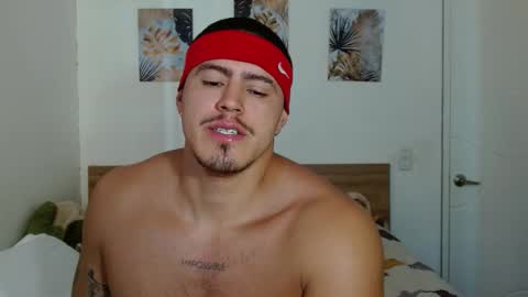 Snapshot of baltazardupont chatting on February 4, 2:21 pm Andres - online show from February 4, 2:21 pm