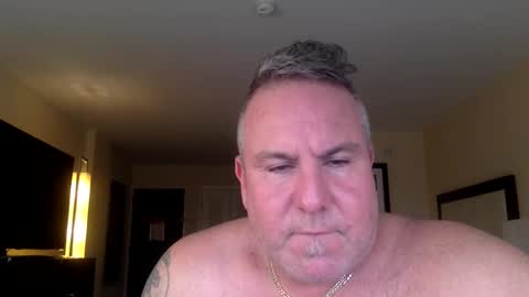 Snapshot of banana5289 chatting on December 19, 9:28 pm banana5289 online show from December 19, 9:28 pm