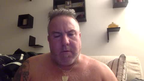 Snapshot of banana5289 chatting on January 19, 9:01 am banana5289 online show from January 19, 9:01 am