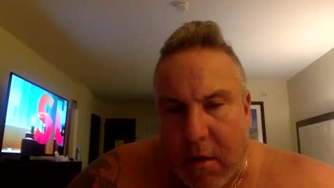 Snapshot of banana5289 chatting on December 23, 2:35 am banana5289 online show from December 23, 2:35 am