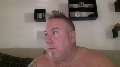 banana5289 online show from May 3, 1:25 pm