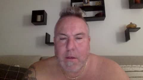 banana5289 online show from April 29, 8:04 pm