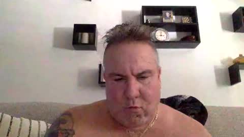 Snapshot of banana5289 chatting on February 10, 8:00 pm banana5289 online show from February 10, 8:00 pm
