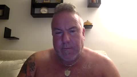 Snapshot of banana5289 chatting on September 21, 7:41 am banana5289 online show from September 21, 7:41 am