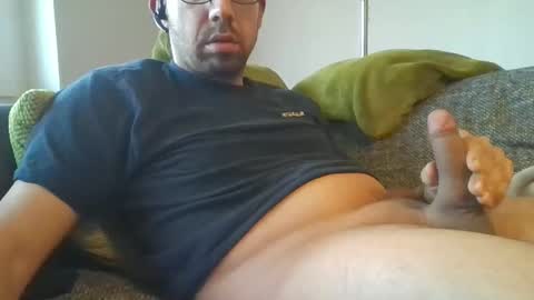 Mark online show from April 9, 5:08 pm