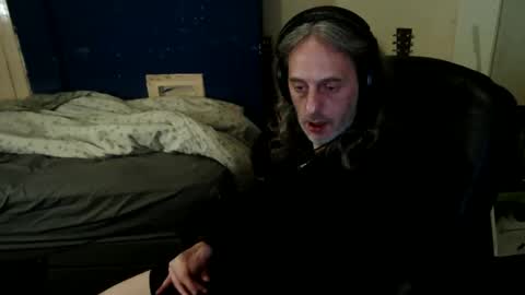 bangintoleather online show from May 2, 2:25 am