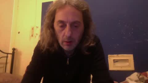 Snapshot of bangintoleather chatting on January 18, 2:40 am bangintoleather online show from January 18, 2:40 am