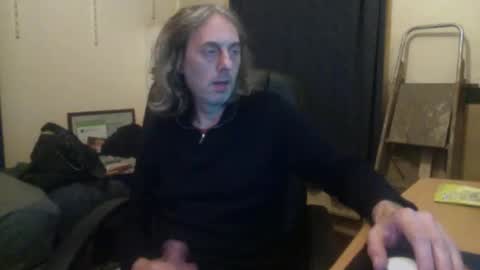 Snapshot of bangintoleather chatting on September 22, 1:38 am bangintoleather online show from September 22, 1:38 am