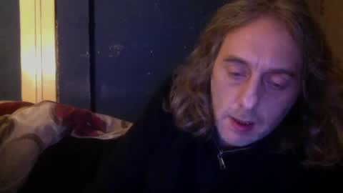 Snapshot of bangintoleather chatting on December 11, 3:26 am bangintoleather online show from December 11, 3:26 am
