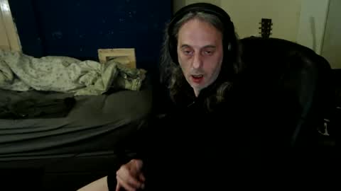 bangintoleather online show from April 24, 2:58 am