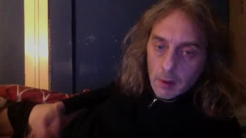 Snapshot of bangintoleather chatting on January 11, 3:02 am bangintoleather online show from January 11, 3:02 am