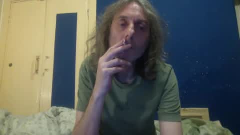 Snapshot of bangintoleather chatting on March 7, 3:08 am bangintoleather online show from March 7, 3:08 am