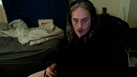 bangintoleather online show from May 3, 2:47 am