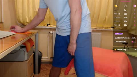       online show from November 23, 8:20 pm