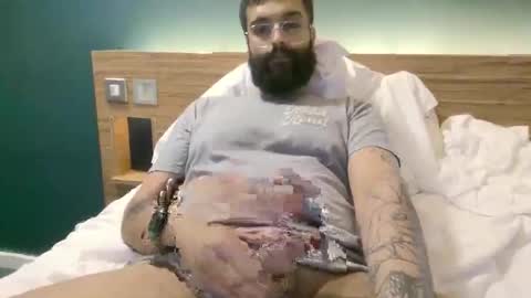 banwaitts online show from February 19, 9:33 pm