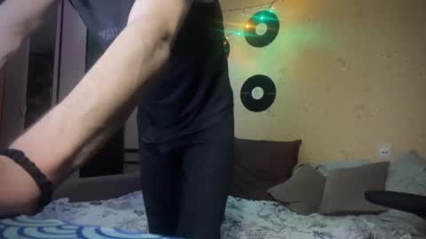  VAN  online show from January 7, 11:45 pm