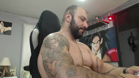 Snapshot of bardockroy_ chatting on October 11, 7:29 pm bardock online show from October 11, 7:29 pm