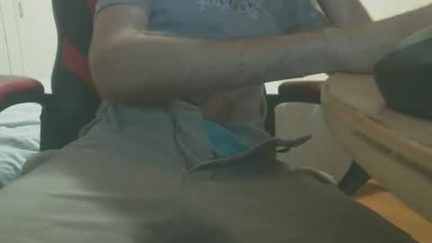 Snapshot of baronminuit69 chatting on December 30, 9:48 am baronminuit69 online show from December 30, 9:48 am