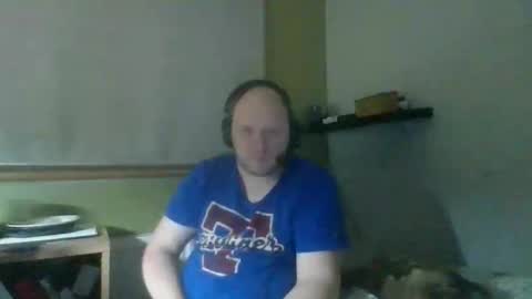 Snapshot of bart_poland chatting on October 13, 11:44 pm bart_poland online show from October 13, 11:44 pm