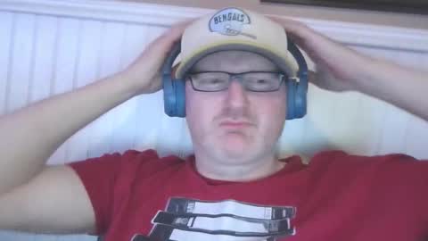 Bartender Blue online show from November 1, 8:18 am