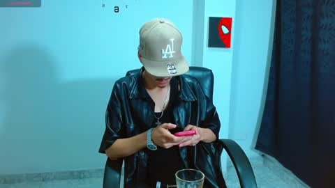 Bastian online show from September 19, 4:02 am