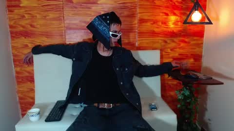 Bastian online show from March 7, 3:40 am