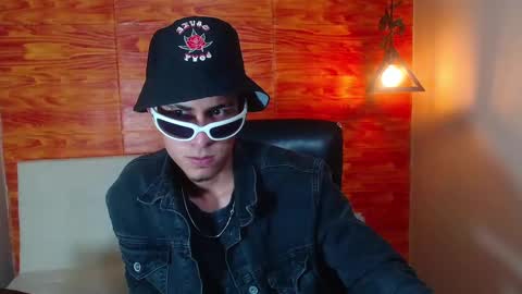 Bastian online show from March 2, 5:09 pm