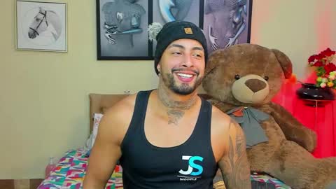 Snapshot of bastian_jones1 chatting on January 30, 7:07 am bastian_jones1 online show from January 30, 7:07 am