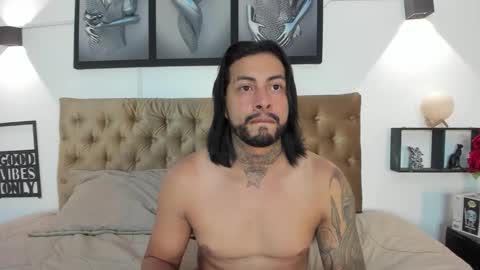 bastian_jones1 online show from March 8, 3:54 am