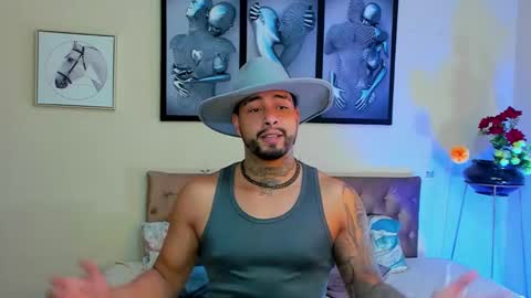 Snapshot of bastian_jones1 chatting on January 20, 12:04 am bastian_jones1 online show from January 20, 12:04 am