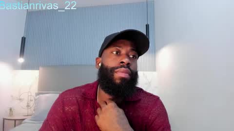 Snapshot of bastianrivas chatting on October 29, 12:19 pm Bastian. online show from October 29, 12:19 pm